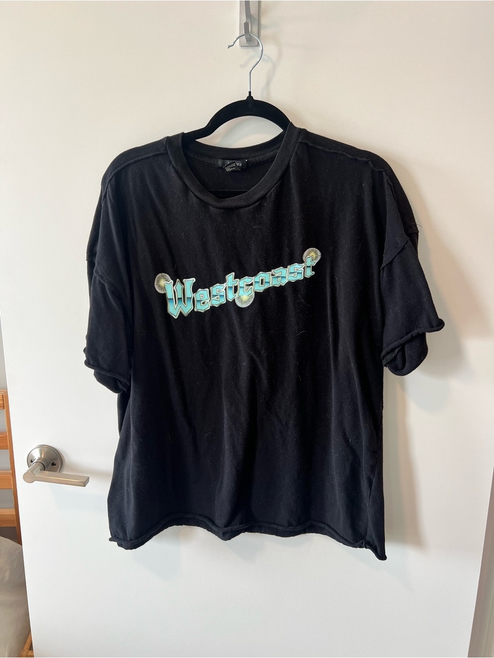 Forever 21 Black Crewneck Tee